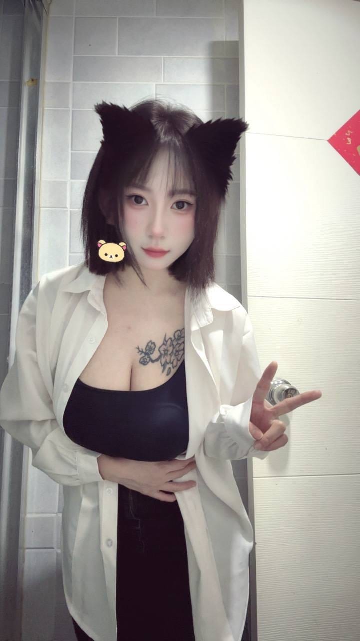 上海市长宁区长宁 良家 美玲的公开照片