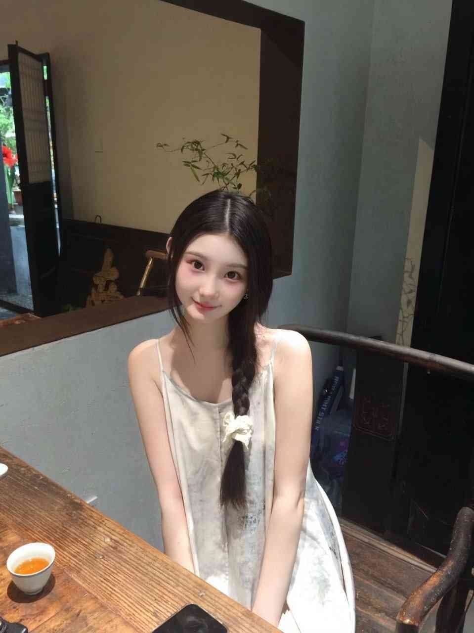 重庆市重庆市兼职学妹敏感体质 先做后付的公开照片